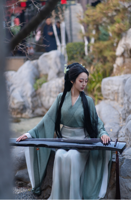 Wei and Jin Dynasty Women's Hanfu