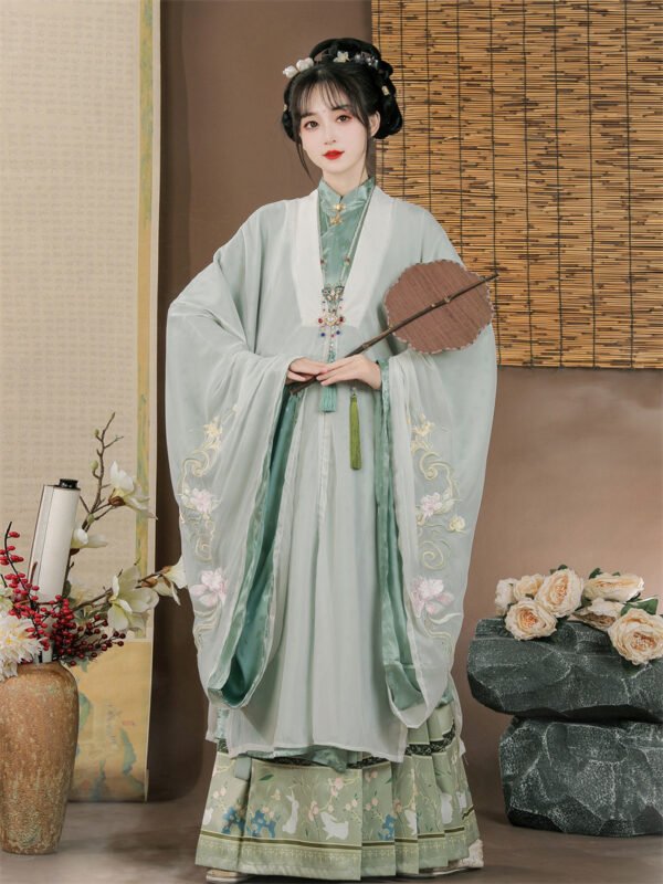 ming-style-womens-hanfu-ma-mian-skirt-main-photo