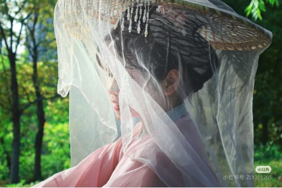 Chinese Traditional Veils photo
