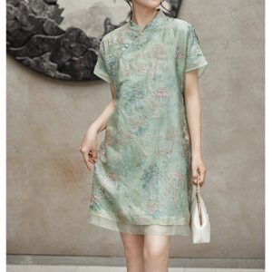 Green Handcrafted Embroidered Real Silk Cheongsam