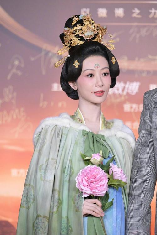 Chinese-style Clothing on the 2025 Red Carpet