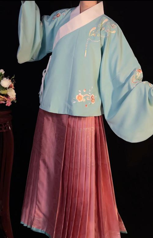 traditional Chinese hanfu clothing