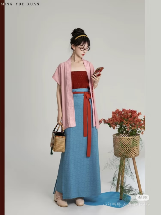modern Hanfu