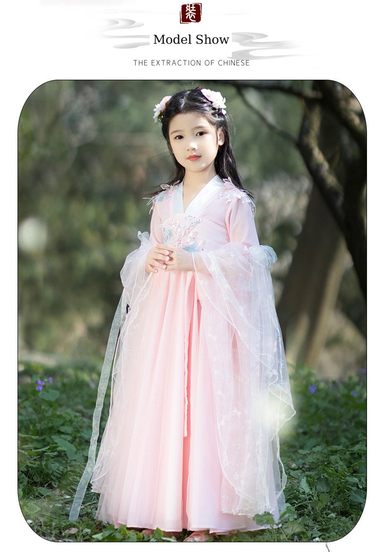 Girl's pink hanfu dress