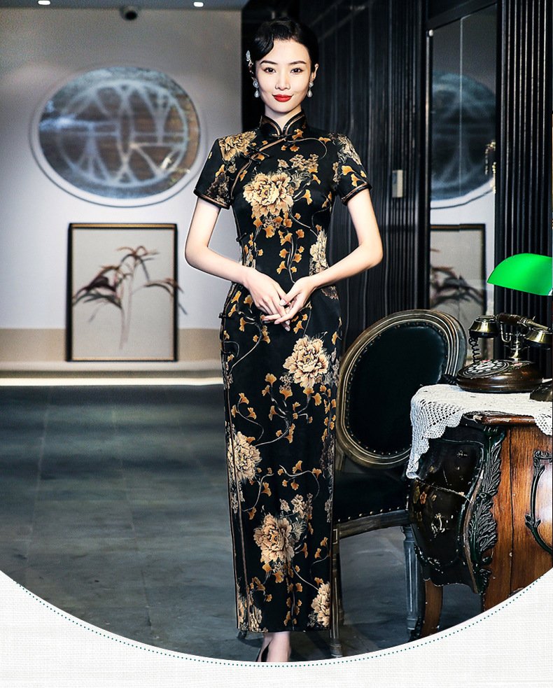 Affordable Black Silk Cheongsam