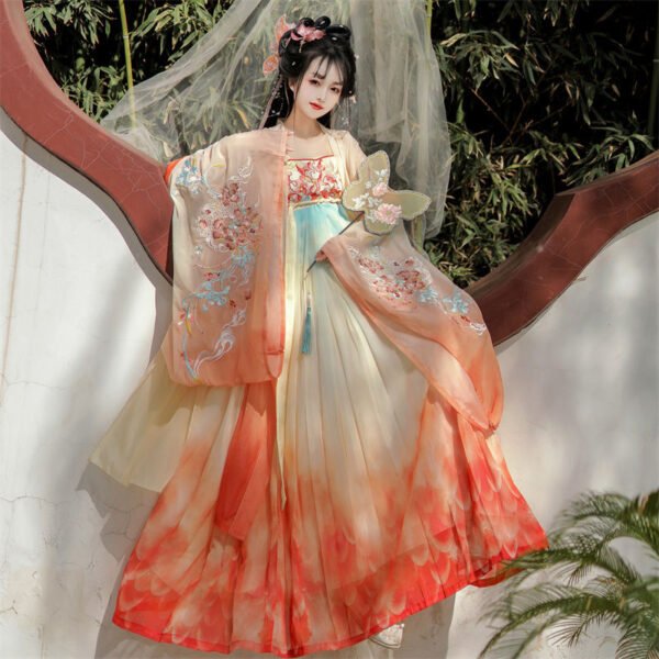 Tang Dynasty Traditional Hanfu for Women