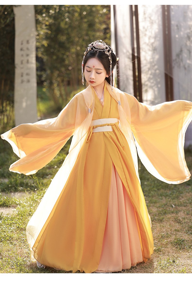 Girls' Weijin-Style Hanfu