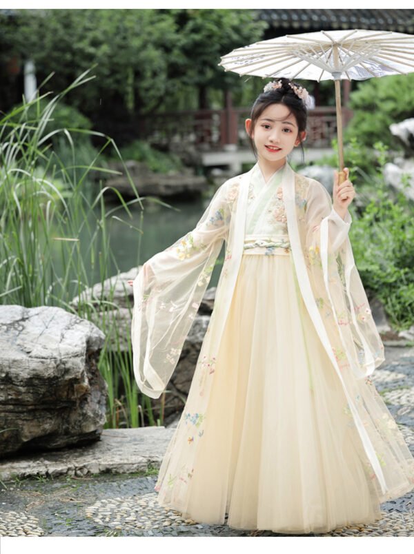Tang-Style Wide-Sleeve Girls Hanfu Set