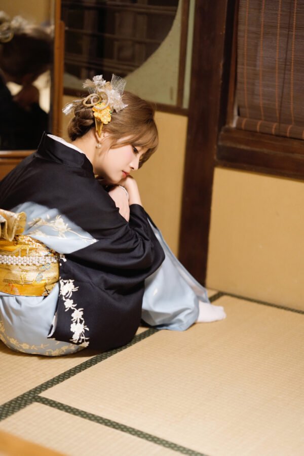 Women’s Traditional Black Tomesode Kimono
