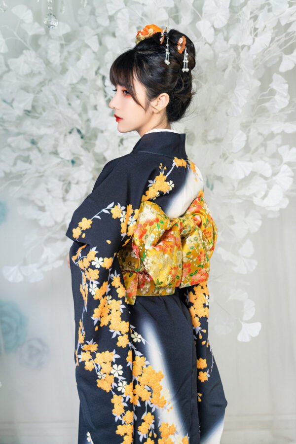 Black Japanese Floral Geisha Style Women's Kimono