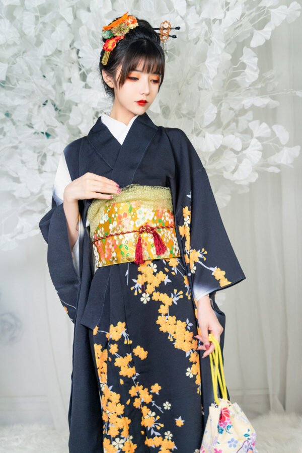 Black Japanese Floral Geisha Style Women's Kimono