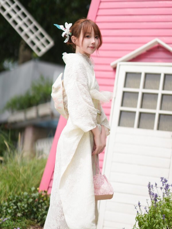 Women’s white Modern ceremonial kimono dress
