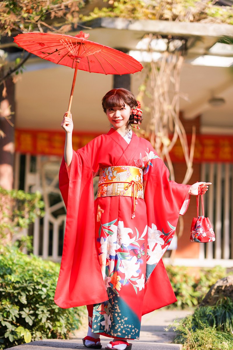 Traditional Japanese kimono with red lilies