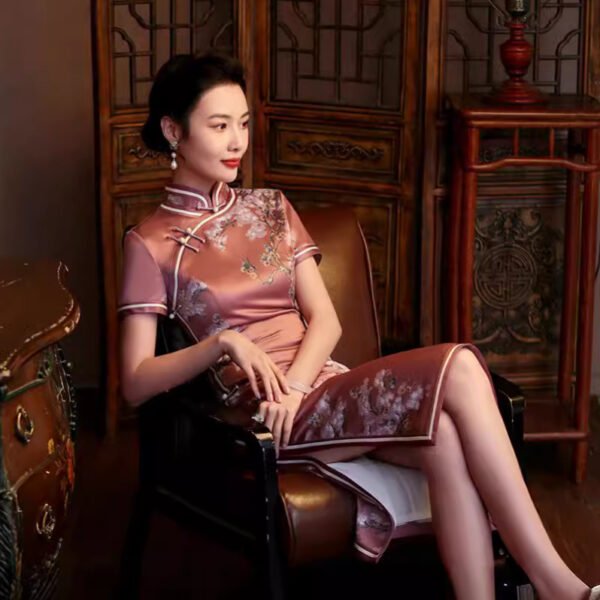 Chinese Style Midi Silk Short Sleeve Cheongsam