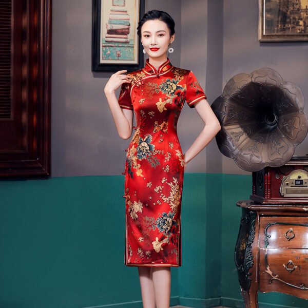 Chinese Vintage Style Mid-Length Cheongsam red/green color