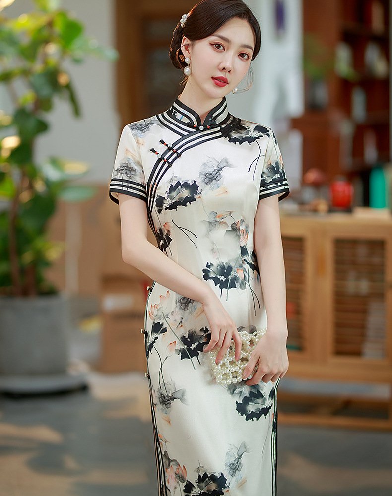 Mulberry Silk, Handmade High end long Qipao with Chinese ink
