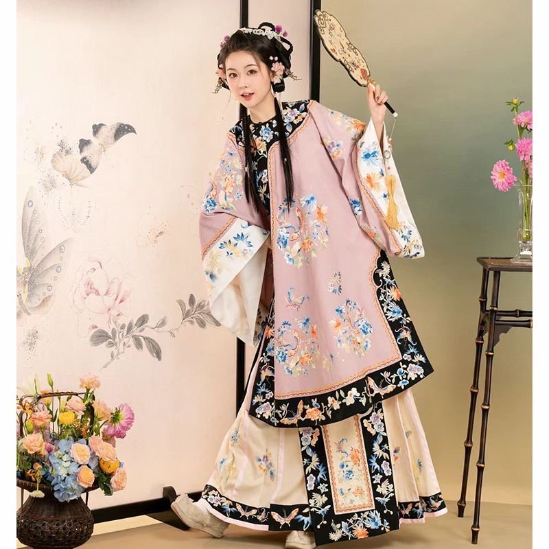 Jin Dynasty Ruqun: Timeless Top-Skirt Set from Ancient China