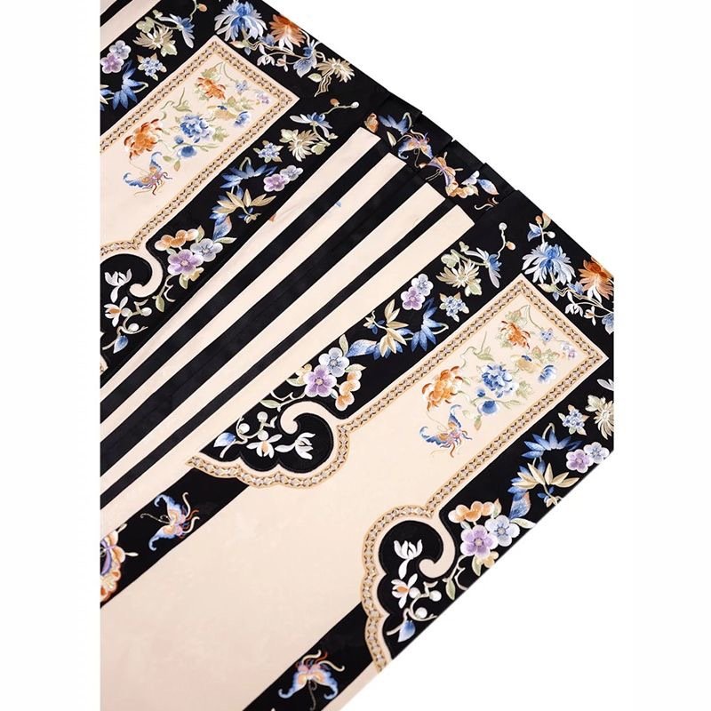 Jin Dynasty Ruqun: Timeless Top-Skirt Set from Ancient China