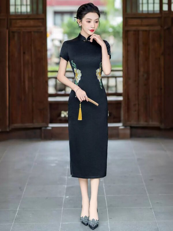 traditional-chinese-dress-black-embroidery-main-photo3 2025 summer high-end handmade silk cheongsam dress for women
